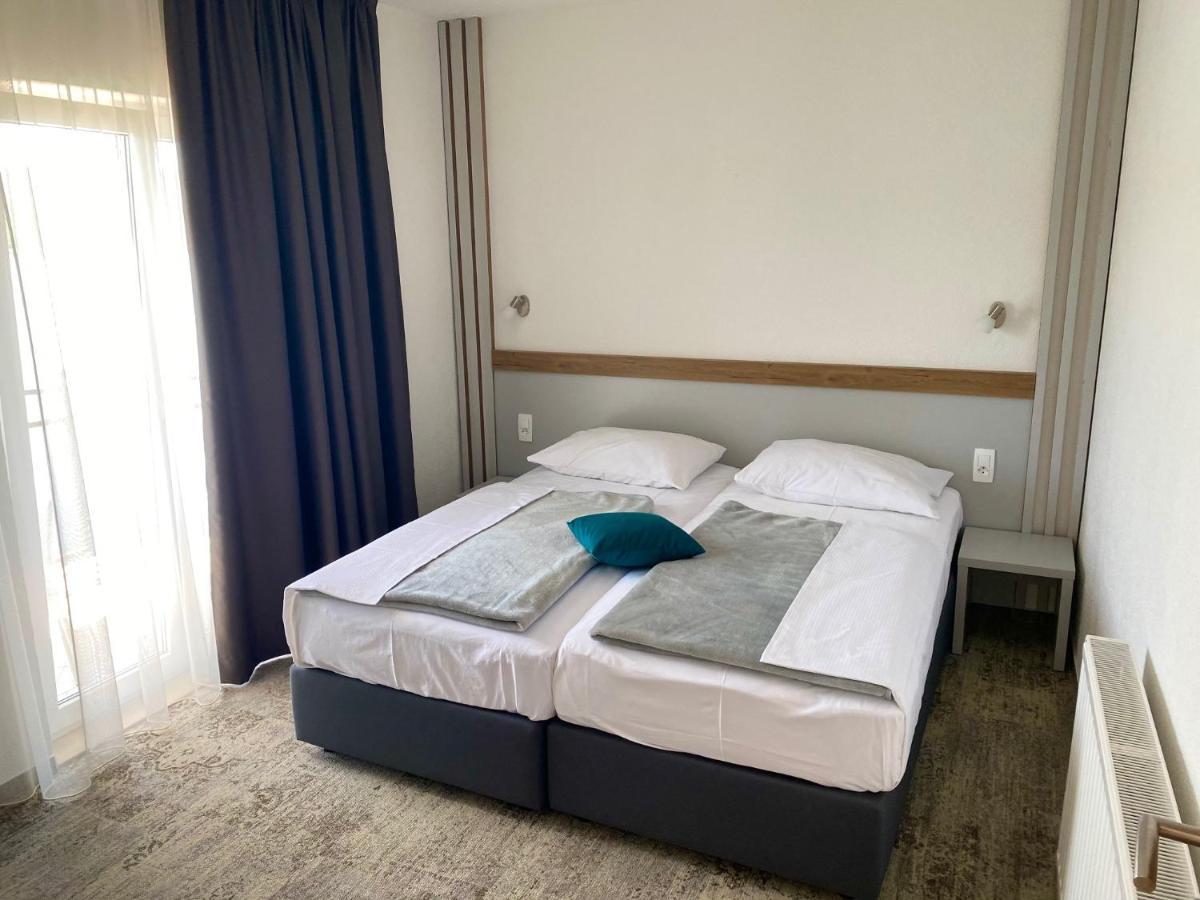 Hotel Villa Barbara Неум Экстерьер фото