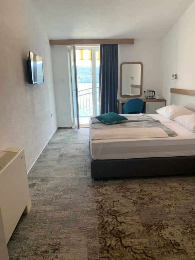 Hotel Villa Barbara Неум Экстерьер фото